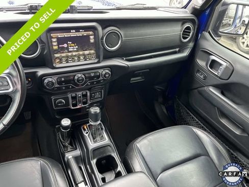 Used 2018 Jeep Wrangler Unlimited Sahara image 14