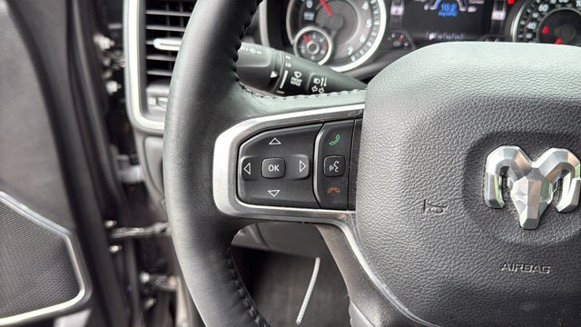 Used 2023 RAM 1500 Laramie AWD/4WD image 16