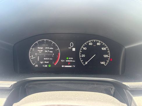 Used 2025 Honda CR-V EX image 19