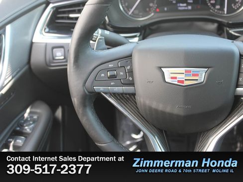 Used 2022 Cadillac XT6 Sport AWD/4WD image 14