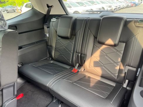 New 2026 Volkswagen Atlas SE image 19