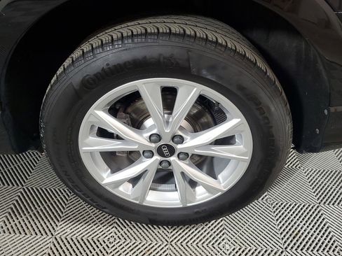 Used 2023 Audi Q3 2.0T Premium Plus w/ Premium Plus Package image 11