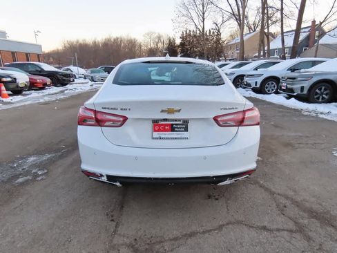 Used 2019 Chevrolet Malibu Premier w/ Sun and Wheel Package image 5