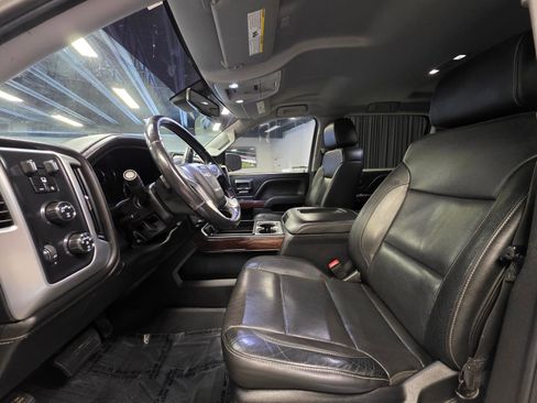 Used 2018 GMC Sierra 1500 SLT image 16