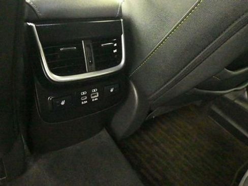 Used 2023 Subaru Outback Onyx Edition XT AWD/4WD image 12