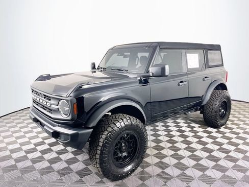 Used 2025 Ford Bronco 4-Door AWD/4WD image 4