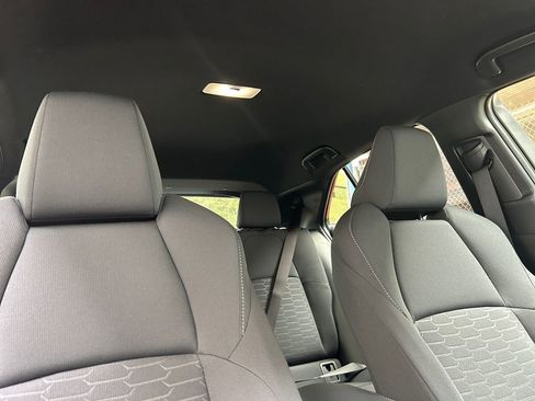 Used 2026 Toyota Corolla SE FWD image 27