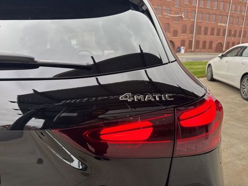 New 2026 Mercedes-Benz GLA 250 4MATIC image 9
