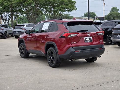 Used 2024 Toyota RAV4 XLE FWD image 3