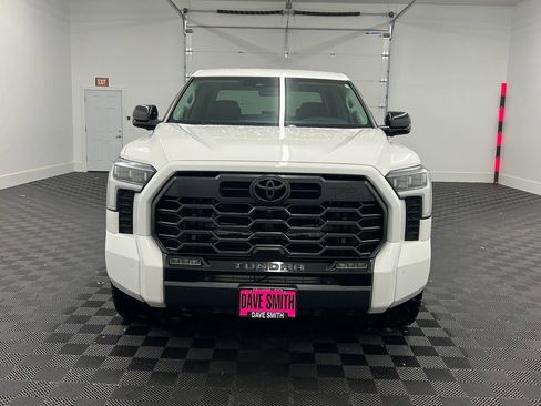 Used 2024 Toyota Tundra Limited image 5