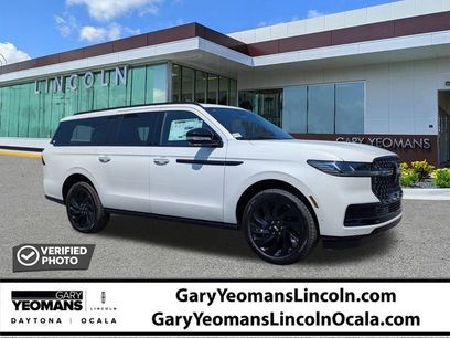 New 2025 Lincoln Navigator L Reserve w/ Jet Appearance Package