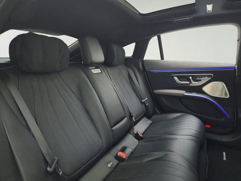 Certified 2023 Mercedes-Benz EQS 580 4MATIC Sedan image 28