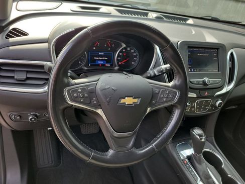 Used 2021 Chevrolet Equinox LT FWD image 26