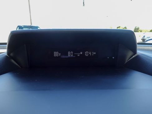 Certified 2023 Subaru Forester Premium AWD/4WD image 18