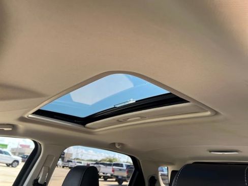 Used 2018 Ford EcoSport Titanium w/ Titanium Cold Weather Package image 12