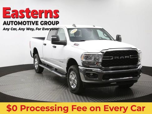 Used 2024 RAM 2500 Big Horn w/ Protection Group AWD/4WD image 53