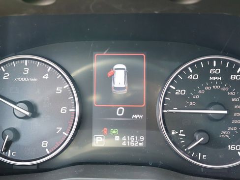 Used 2024 Subaru Ascent Limited w/ Technology Package image 29