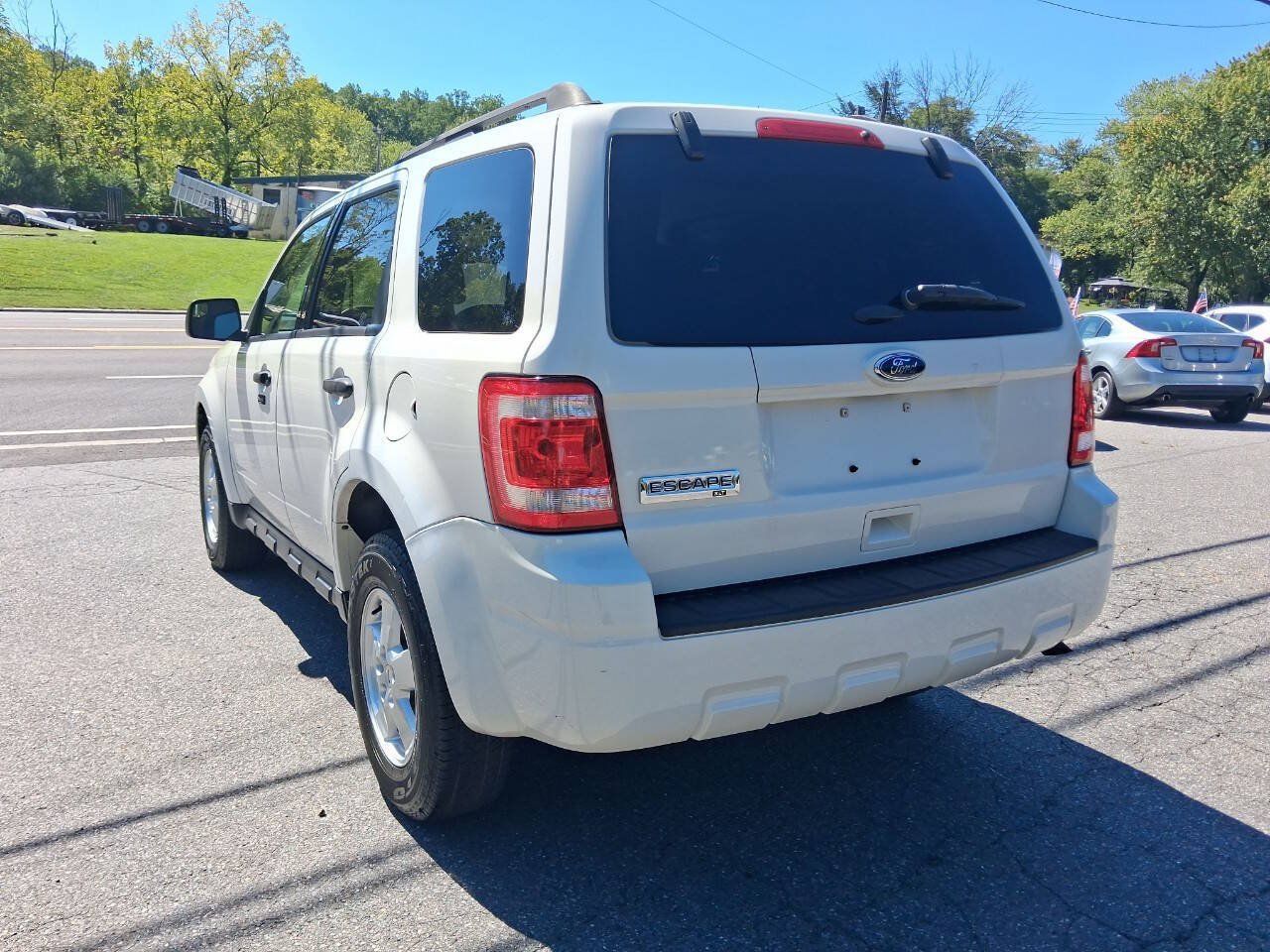 Used 2012 Ford Escape XLT AWD/4WD image 12
