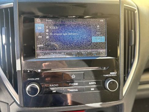 Used 2019 Subaru Impreza 2.0i Premium image 15