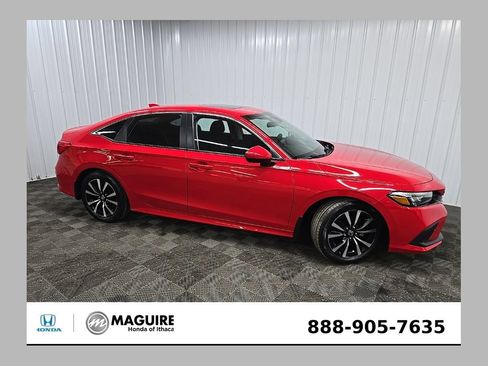 Used 2024 Honda Civic EX image 1