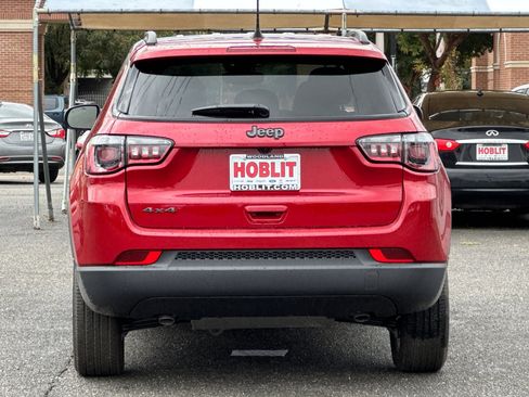 New 2026 Jeep Compass Latitude image 4