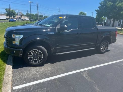 Used 2016 Ford F150 XLT w/ Equipment Group 302A Luxury AWD/4WD image 1