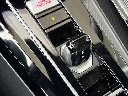 New 2026 Volkswagen GTI SE image 22