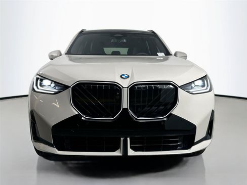 Used 2026 BMW X3 xDrive30i AWD/4WD image 2