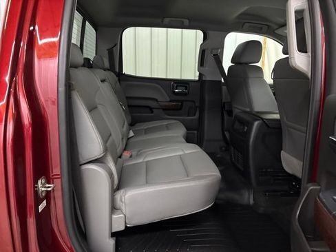 Used 2018 GMC Sierra 1500 SLT AWD/4WD image 13