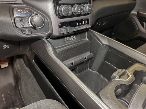 Used 2022 RAM 1500 Big Horn AWD/4WD image 43