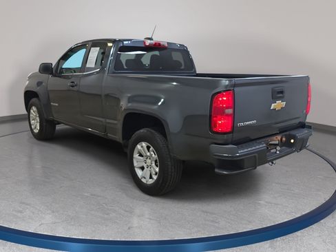 Used 2015 Chevrolet Colorado LT w/ LT Convenience Package RWD image 8