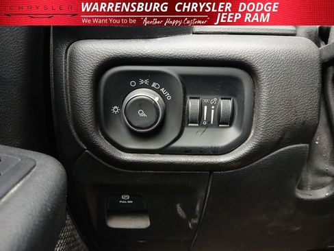 Used 2019 RAM 1500 Tradesman image 29