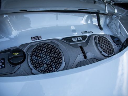 Certified 2025 Porsche 911 Carrera 4 GTS image 25