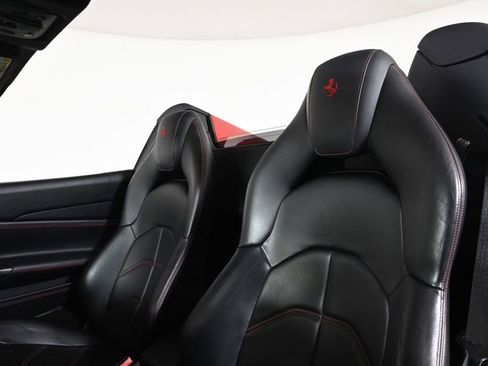 Used 2018 Ferrari 488 Spider image 18