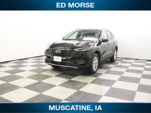 New 2025 Ford Escape Active w/ Cold Weather Package image 28