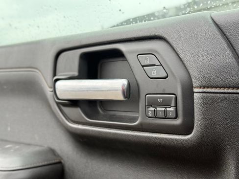 Used 2019 GMC Sierra 1500 AT4 w/ AT4 Premium Package image 13