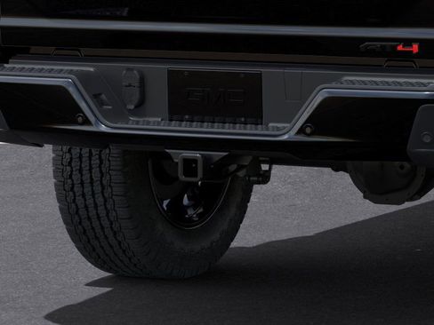 New 2025 GMC Canyon AT4 w/ Nightfall Edition AWD/4WD image 14