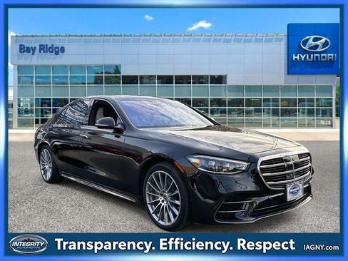 Used 2023 Mercedes-Benz S 580 4MATIC Sedan image 1
