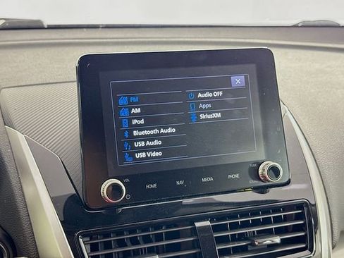 Used 2022 Mitsubishi Eclipse Cross SE image 32