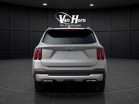 New 2026 Kia Sorento S image 5