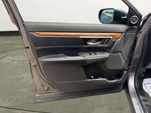 Used 2018 Honda CR-V EX-L image 16