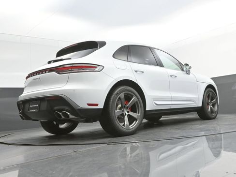 New 2026 Porsche Macan S AWD/4WD image 34