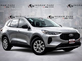 Used 2023 Ford Escape Active video 1