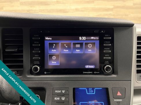 Used 2020 Toyota Sienna L image 14