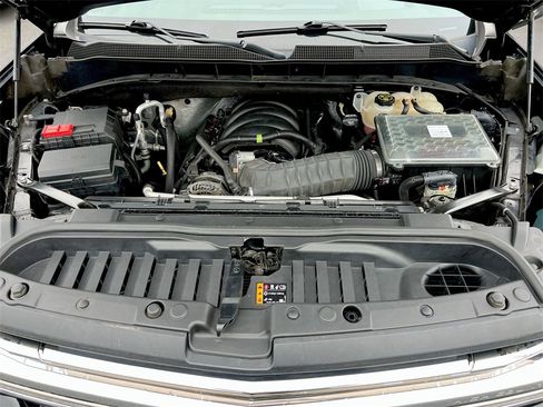 Certified 2019 Chevrolet Silverado 1500 High Country w/ Technology Package image 23