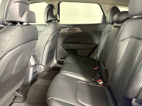New 2026 Kia Sportage EX FWD image 38