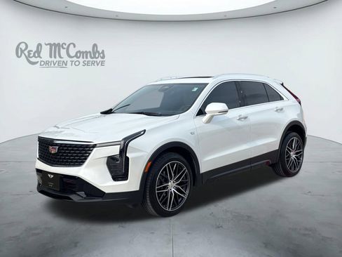 Used 2024 Cadillac XT4 Premium Luxury image 1