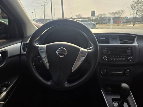 Used 2017 Nissan Sentra S w/ S Style Package FWD image 31