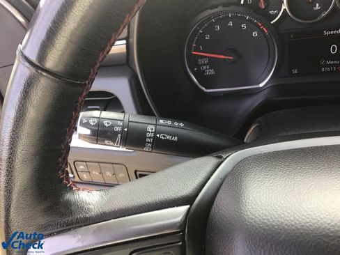 Used 2021 Chevrolet Suburban RST w/ Luxury Package image 38