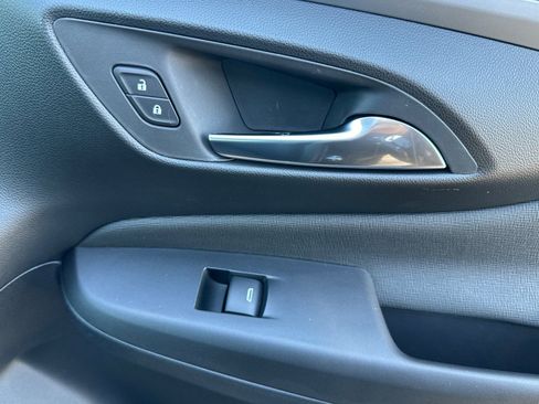 New 2026 Buick Envista Preferred w/ Convenience II Package FWD image 19